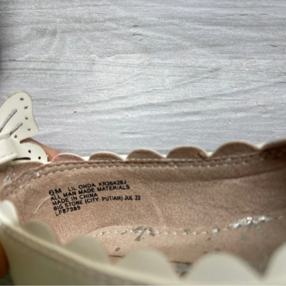 Seychelles White Toddler Girls Butterfly Strap Flats Size 6